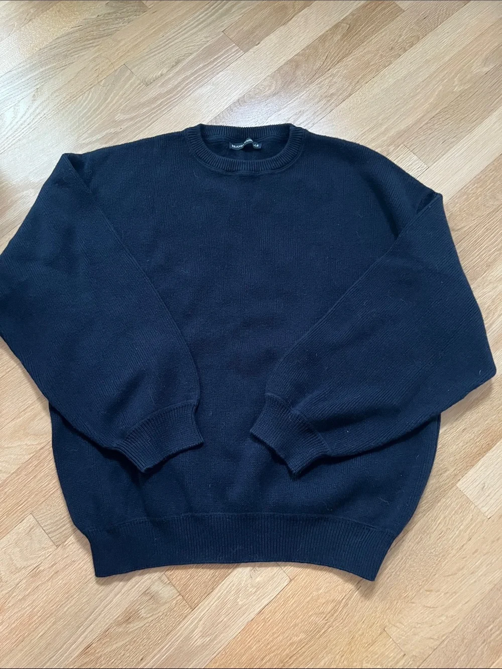 Brandy Melville Navy Crewneck Sweater